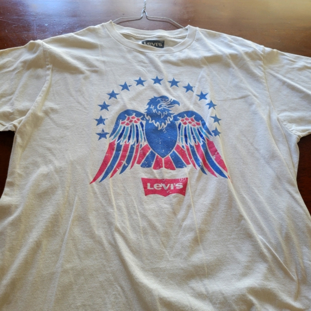 Mens Levi's T-Shirt, Large